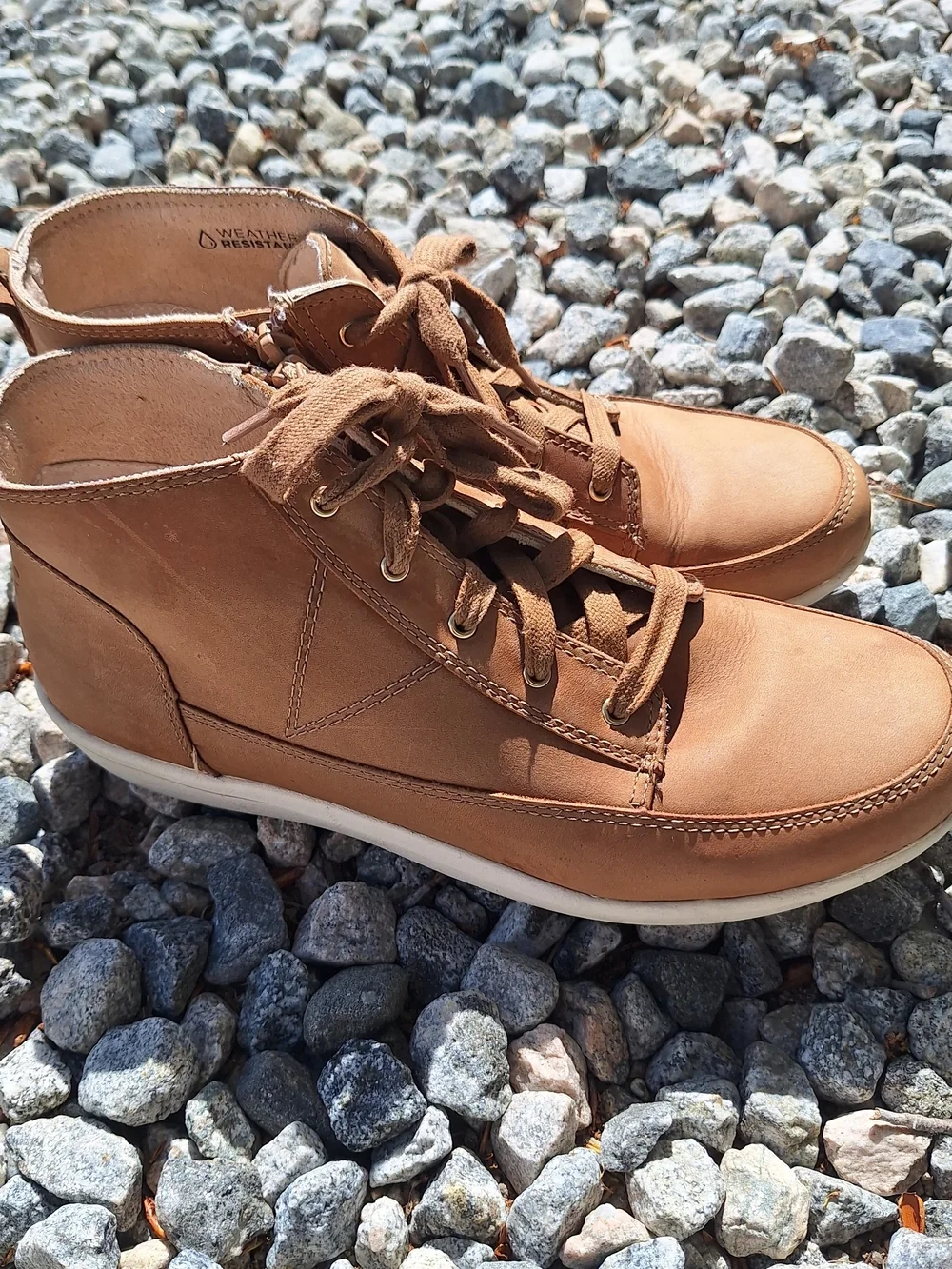 Vionic Shawna weather-resistant high-top sneaker boot Womens 10
